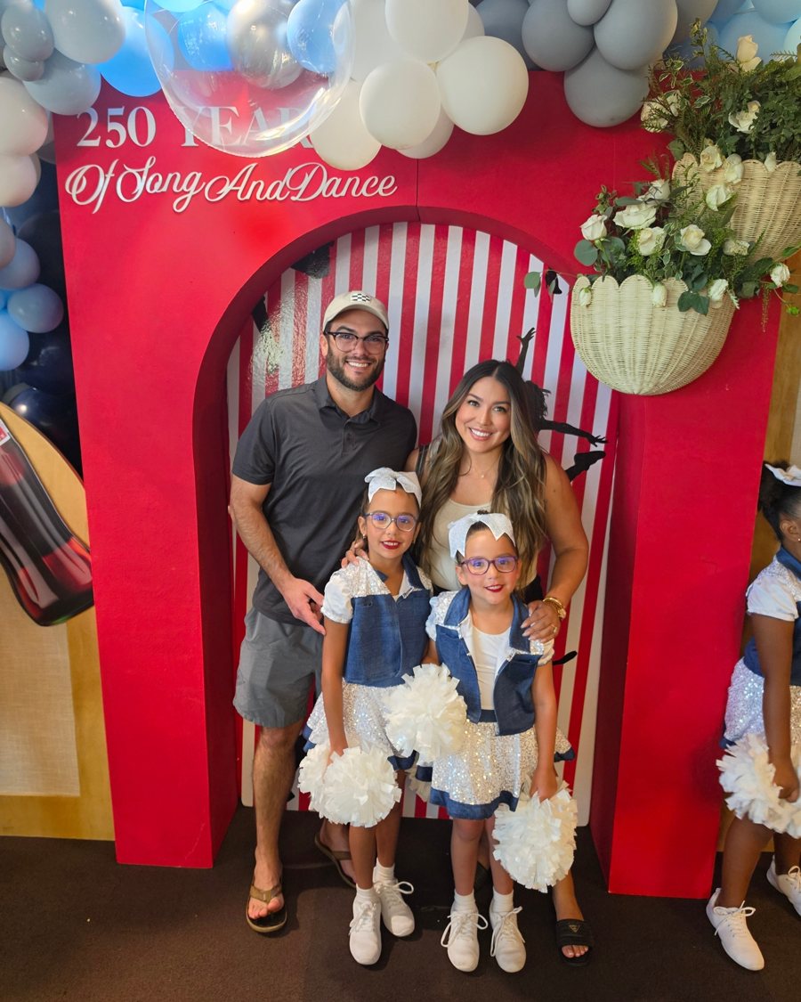 Des Haus with her husband and two daughters